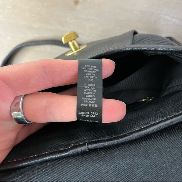 FOSSIL Carson Turnlock Flap Crossbody Black Pebbled Leather Style SHB1044 - Picture 9 of 16